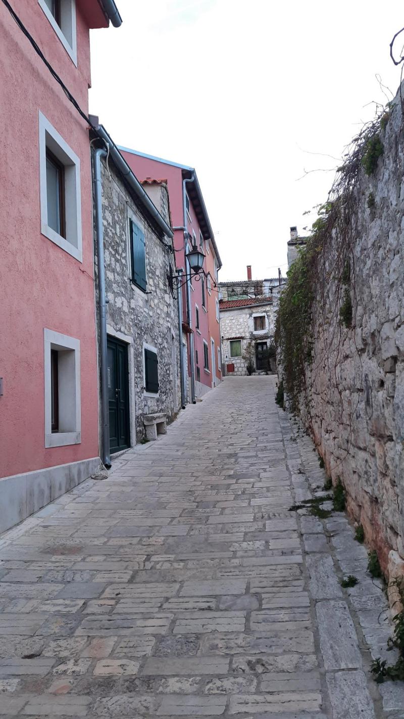 Ferienwohnung Rovinj mieten,Ferienwohnung Wien mieten,Apartment Rovinj buchen,Apartment Wien buchen,Tipps Rovinj