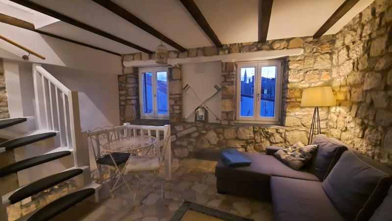 Ferienwohnung Rovinj mieten,Ferienwohnung Wien mieten,Apartment Rovinj buchen,Apartment Wien buchen,Tipps Rovinj